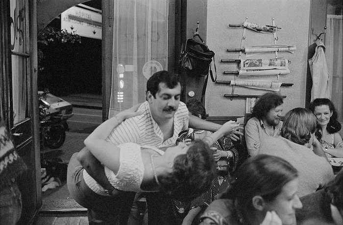 Visite des archives photographiques de Dany Gignoux Centre d'iconographie Genève