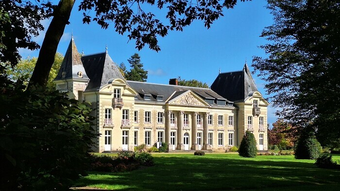 Visite du parc botanique et historique du château de la Droitière Parc du château de La Droitière Mauves-sur-Loire