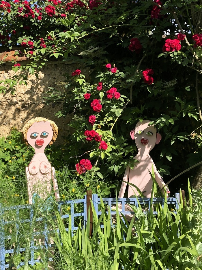 Visite libre d'un jardin mêlant biodiversité et créations artistiques L'atelier à 4 mains Croth