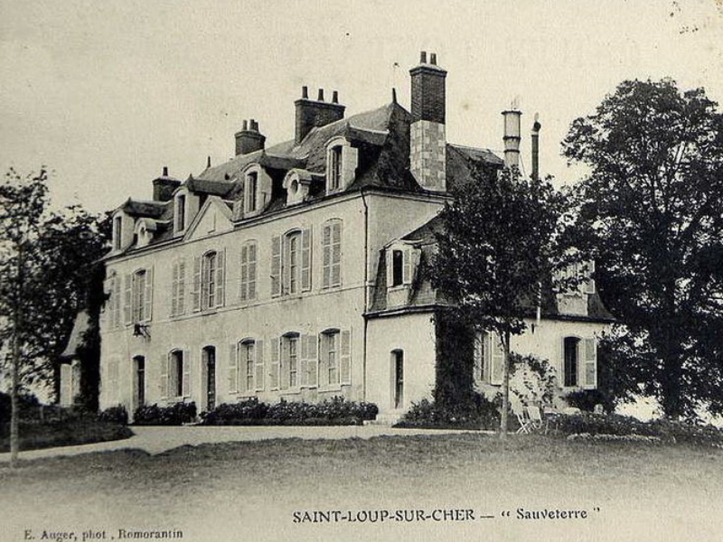 Visite privilège du château de Sauveterre  Saint-Loup