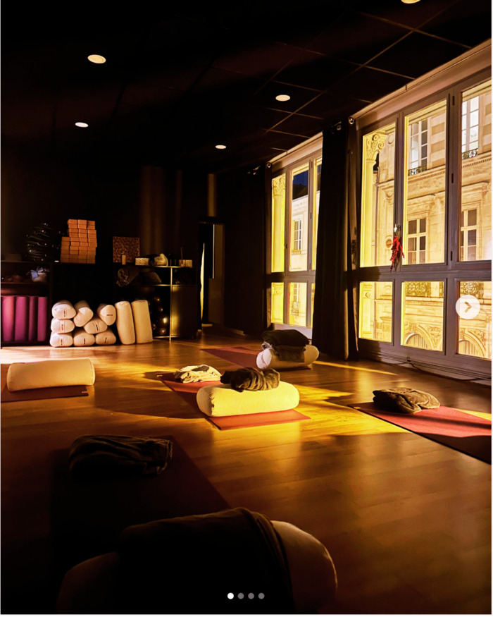 Yoga avec Charlotte L'écrin améthyste Rennes