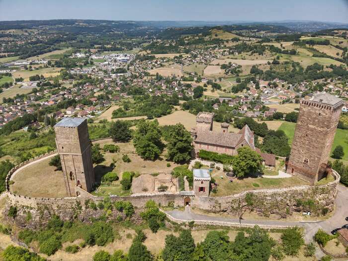 A la recherche de la chapelle castrale de St-Laurent-les-Tours, Atelier-musée Jean Lurçat, Saint-Laurent-les-Tours