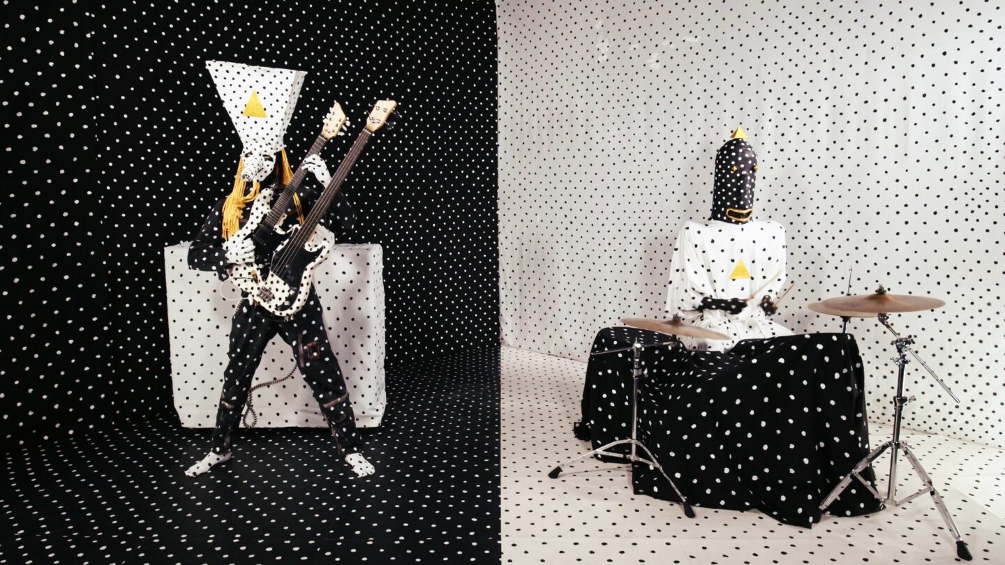 ANGINE DE POITRINE Elysee Montmartre Paris