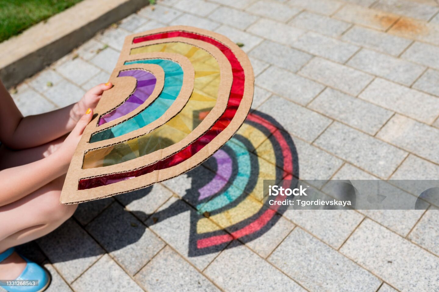 ATELIER CRÉATIF ATTRAPE SOLEIL + MICRO TROTTOIR  Nébian