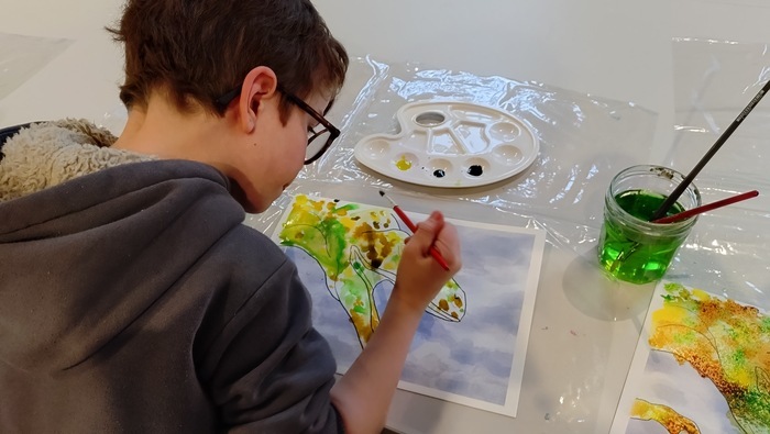 Atelier « Crée ton portrait de Dino ! » / à la Pouponnière, La Pouponnière, Lille