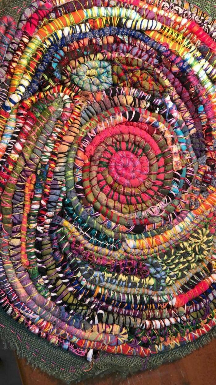 Atelier de tissage et crochet, Musée international de la Croix-Rouge et du Croissant-Rouge, Genève