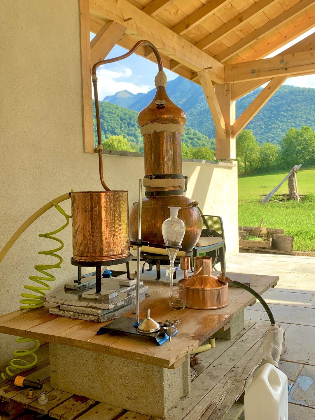 Atelier distillation 5 Impasse Hartigau Arthez-d'Asson 2026-06-25
