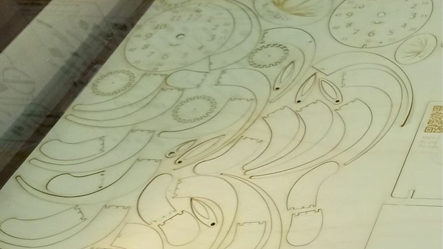 Atelier Fablab Crée ton horloge CCSTI Lacq-Odyssée Mourenx