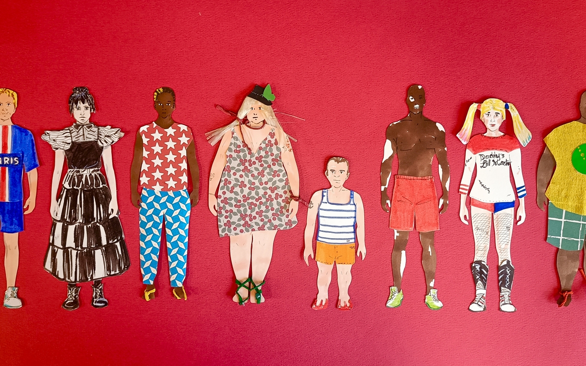 Atelier habillage de silhouettes Bibliothèque Colette Vivier Paris