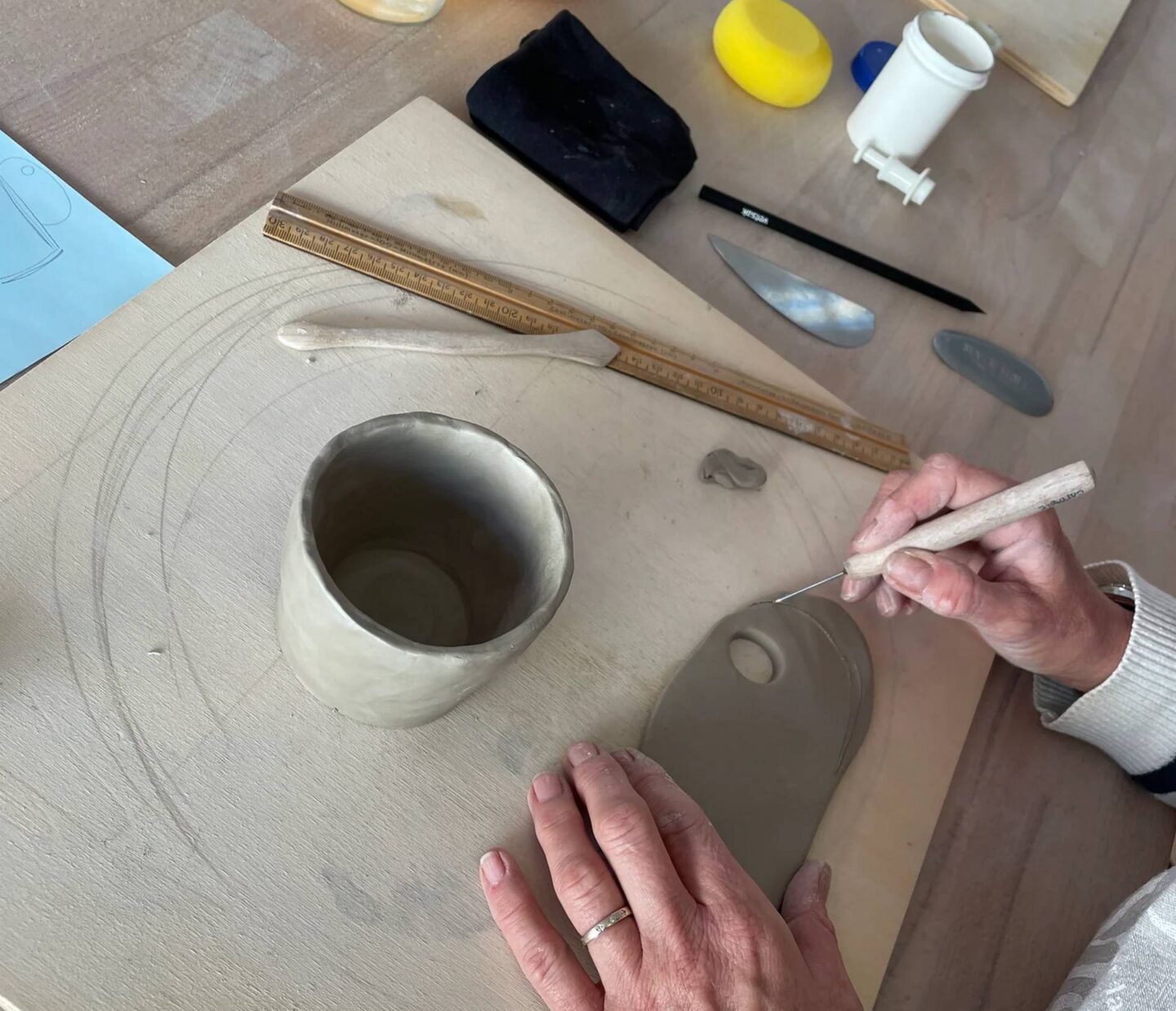 Atelier Initiation au modelage 67 rue Saint-Pierre Orthez 2026-06-20