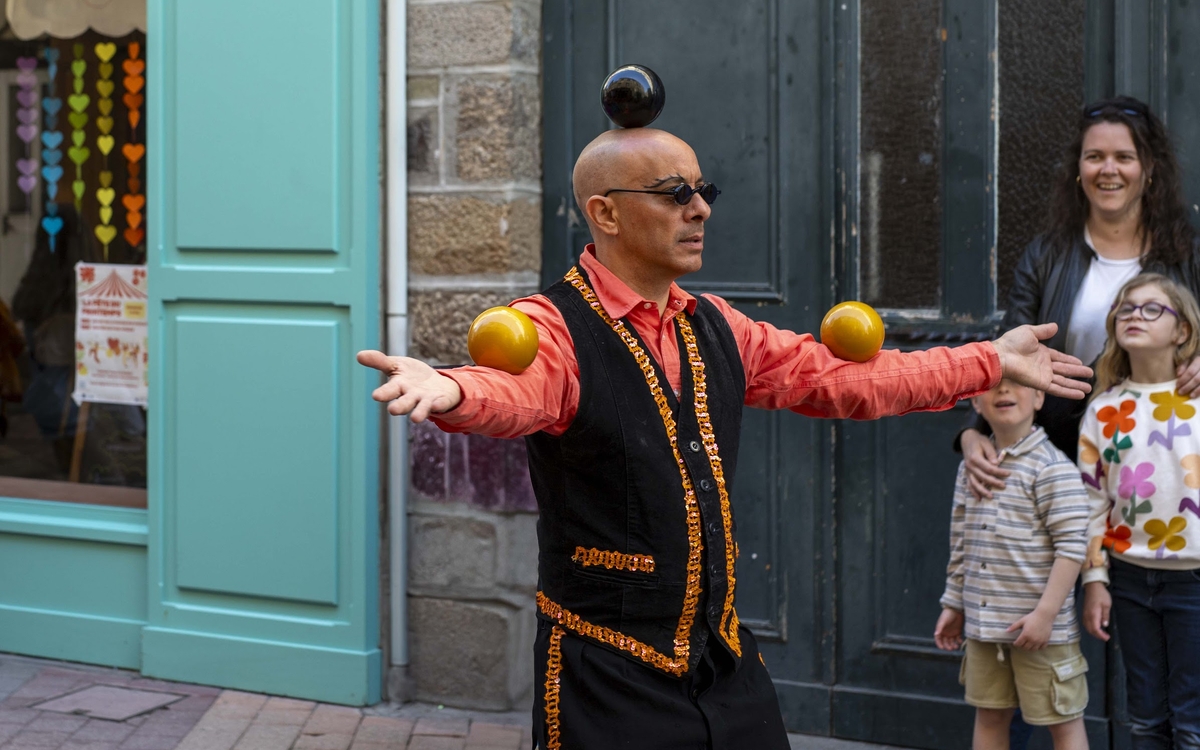 Atelier : jonglage à Paris 20 Centre Paris Anim&rsquo; Wangari Maathai Paris