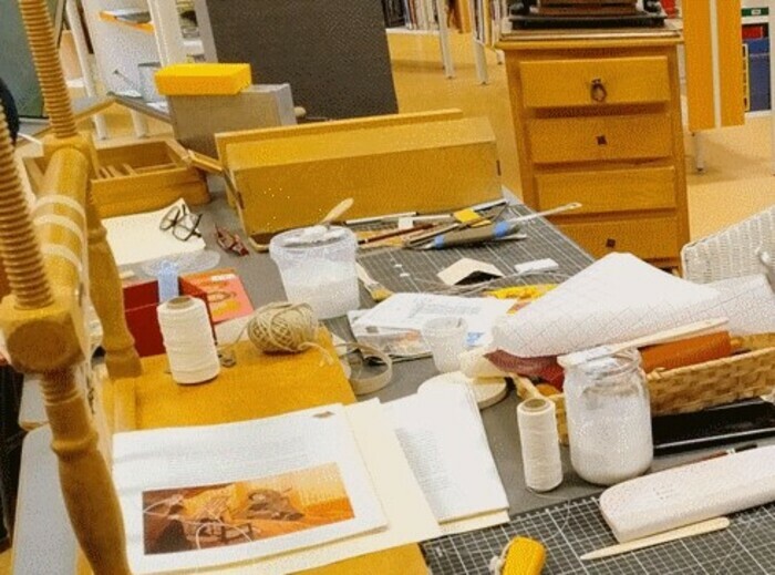 Atelier reliure, Bibliothèque Annexe du Sapin Vert, Wattrelos