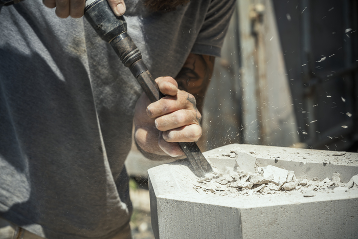 Atelier taille de pierre à l&rsquo;ancienne, Médiathèque de Chevillon, Chevillon