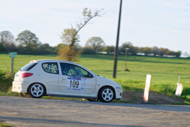 Romuald BONNEAU termine 12e du régional sur la Peugeot 206 XS numéro 109 dans le groupe F RC4 et 1er en classe A6K avec le copilote Romain BRIAND