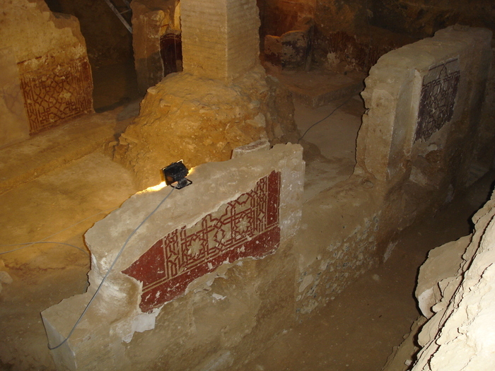 Aux origines de l’art ornemental du Maroc médiéval : découvertes inédites à Fès Château de Fontainebleau - vestibule Serlio Fontainebleau
