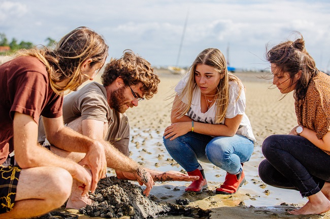 Balade et pêche à pied à marée basse Port ostréicole Arès 2026-07-17
