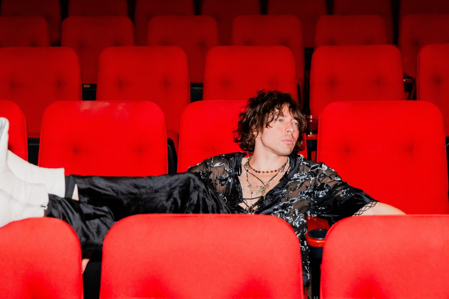 BARNS COURTNEY Paris