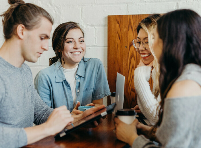 Bavardages : Ateliers de conversation en français, Médiathèque Pradettes, Toulouse