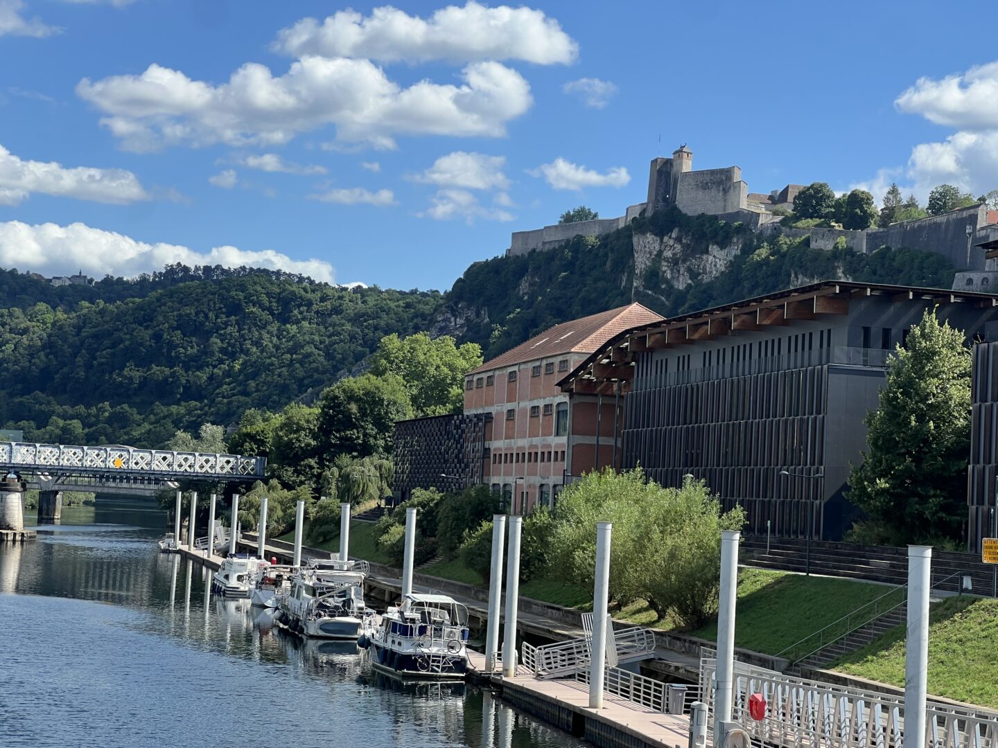 Besançon sous toutes ses notes ! Circuit La La La Théâtre Ledoux Besançon