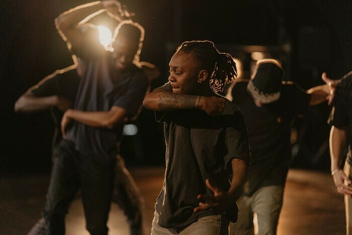 Brut(es) - Cie Chute Libre - Saison Lieu Unique Le Lieu Unique Nantes Nantes