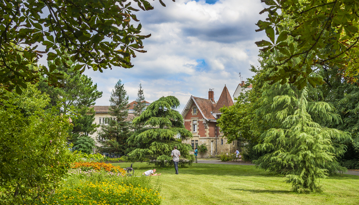 Caudéran si loin si proche, Théâtre la Pergola, Bordeaux