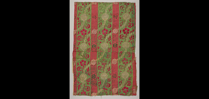 Ces fragments d’étoffes qui nous parlent d’une mode disparue, Château de Fontainebleau – salon des fleurs, Fontainebleau