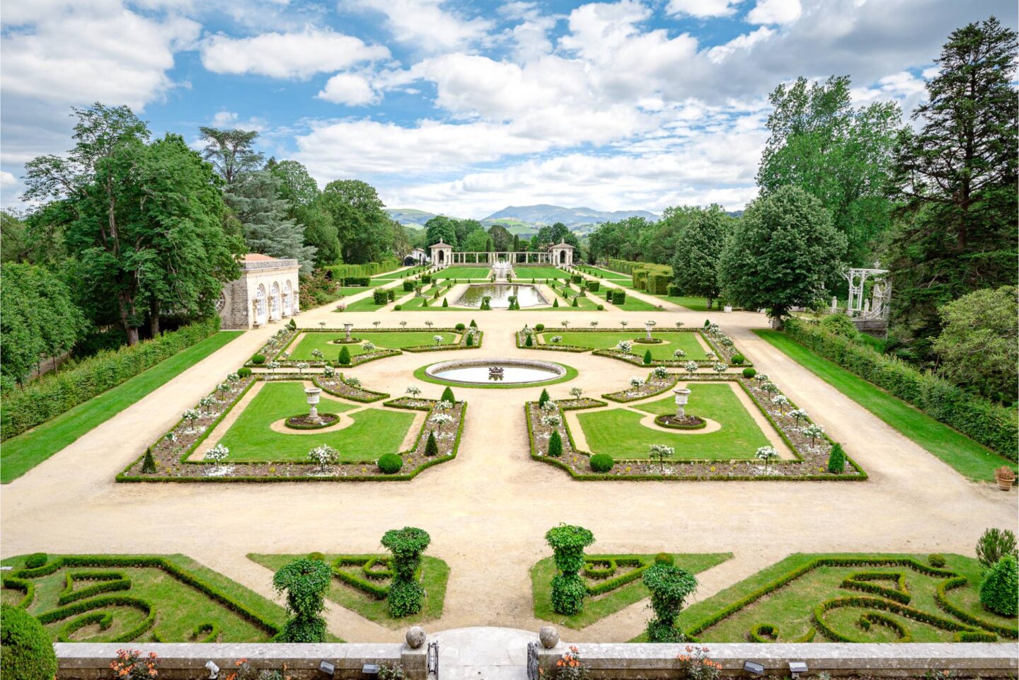 Chantier participatif dans les jardins d&rsquo;Arnaga Villa Arnaga Cambo-les-Bains