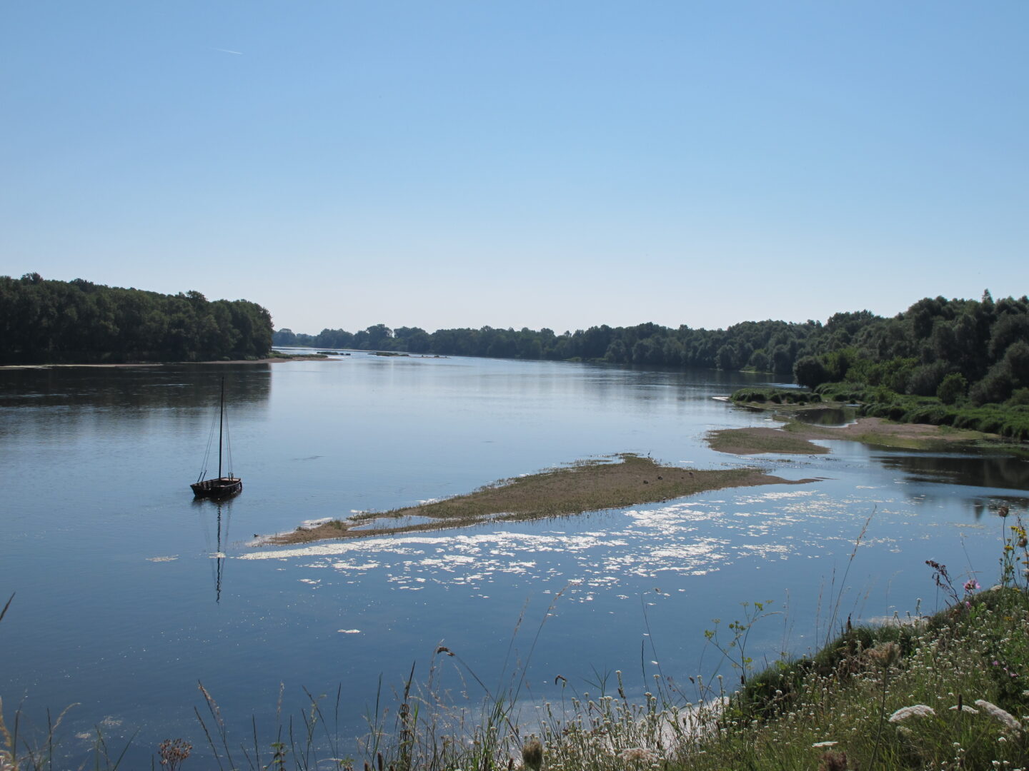 Cheminade à vélo ... d’aventure en aventure à Guilly ! Place de l'Église Guilly 2026-07-29