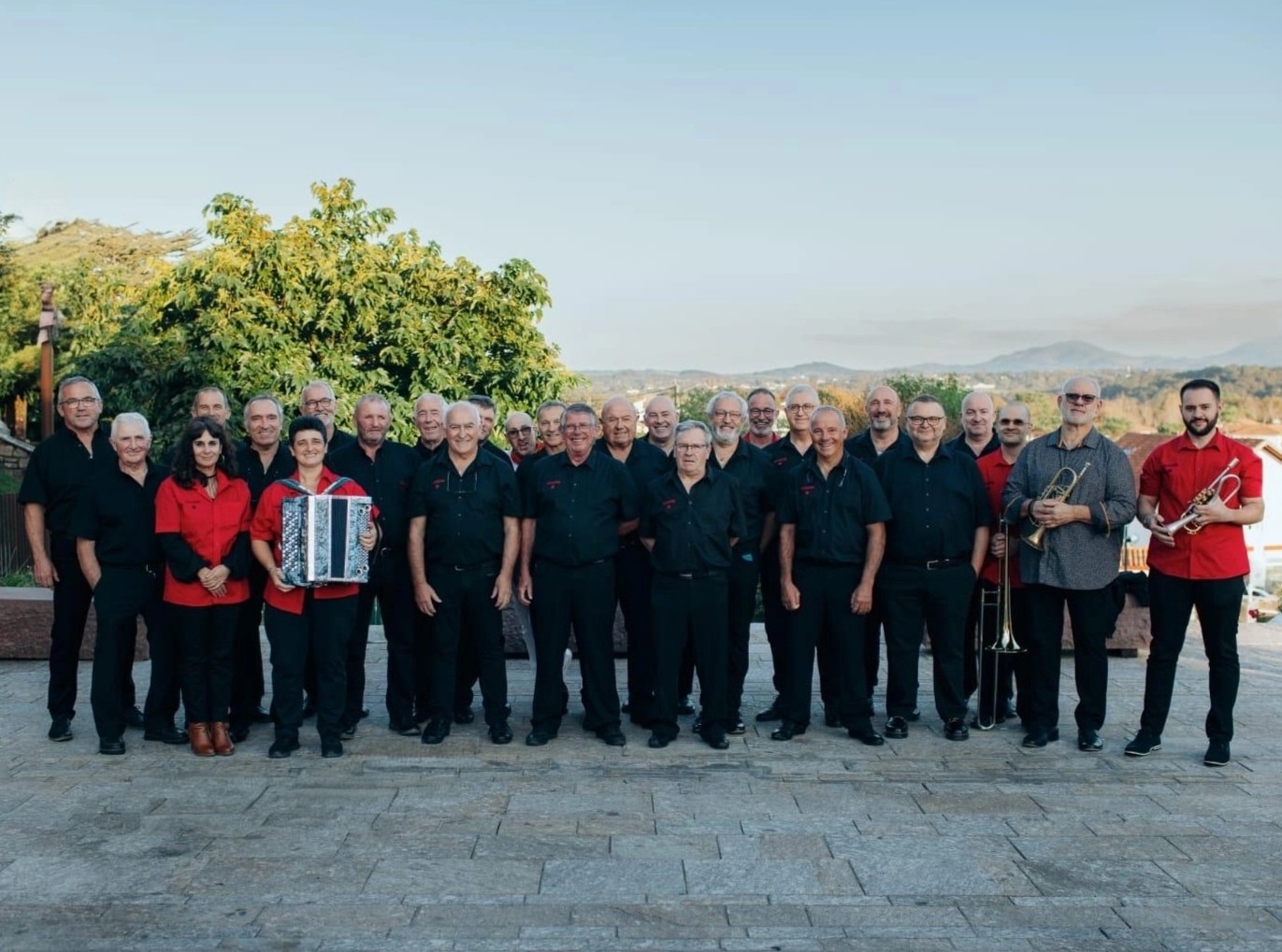 Concert de chants basques avec le choeur d&rsquo;hommes Gogotik Église Saint-Laurent Cambo-les-Bains
