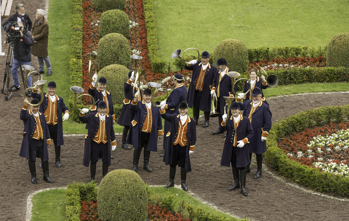 Concert itinérant des trompes de chasse Haupeschbléiser, Trompes de Chasse de Saint Hubert de Luxembourg, Luxembourg