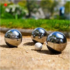 Concours de pétanque Place de la Rivière Pont-de-Salars 2026-06-15