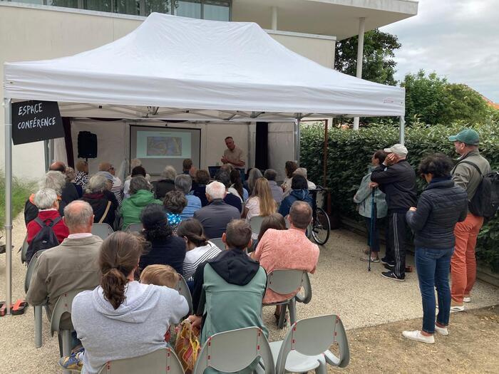 Conférence de Mireille Gayet sur les épices, Jardin du Vent, Notre-Dame-de-Monts