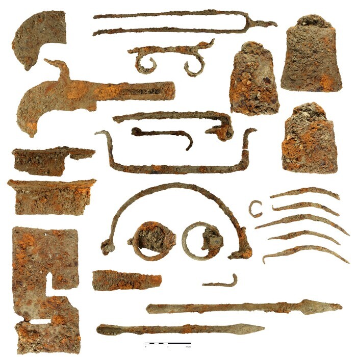 Conférence Ni chasseuse de trésor, ni Lara Croft… mais spécialiste des objets à l’Inrap !, Le Belvédère, Saint-Benoît-sur-Loire