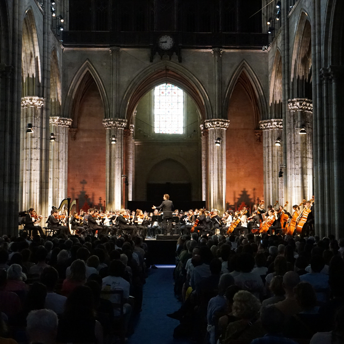 Cordes assemblées Basilique cathédrale Saint-Denis Saint-Denis