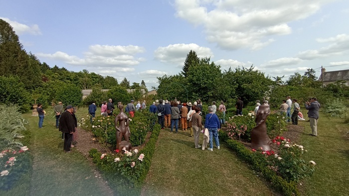 Déambulation musicale dans les jardins des Douves Les Douves Onzain Veuzain-sur-Loire