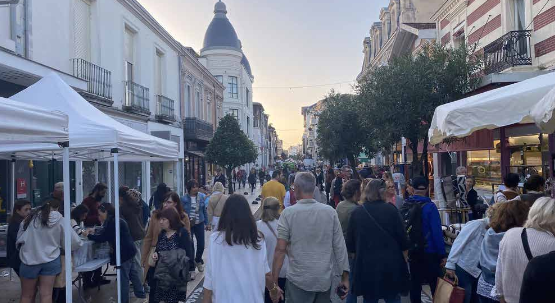 Déballage des commerçants En ville Arcachon 2026-06-19
