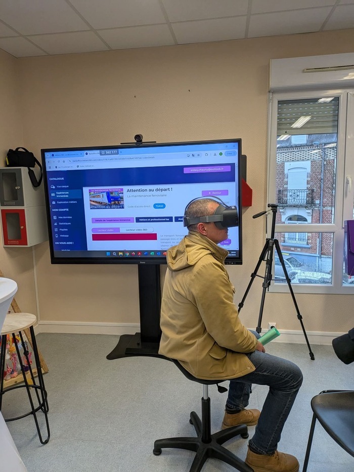 Découverte métiers casques à réalité virtuelle, AIDEQ Billy sur Aisne, Billy-sur-Aisne