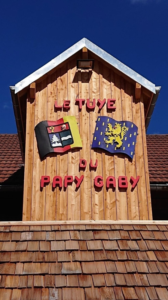 Découvrez le Tuyé du Papy Gaby !, Le Tuyé du Papy Gaby 2 rue les Coteys, Gilley