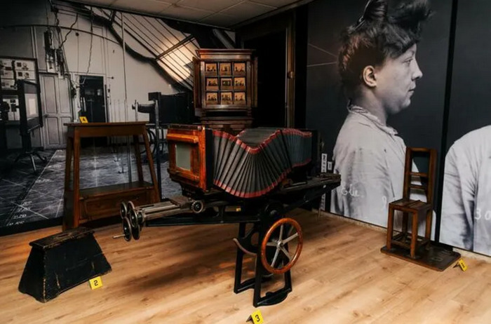 Découvrez les mystères de la police scientifique ! Musée de la préfecture de police Paris