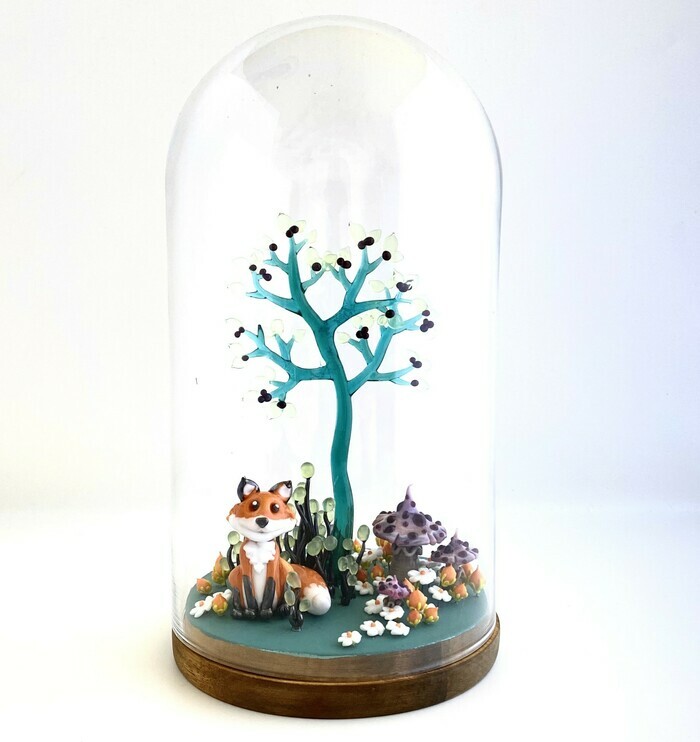 Démonstration verrière : techniques de la sculpture en verre au chalumeau par Verre & Flamme – Florianne Lataille, Musée du verre François Décorchemont, Conches-en-Ouche