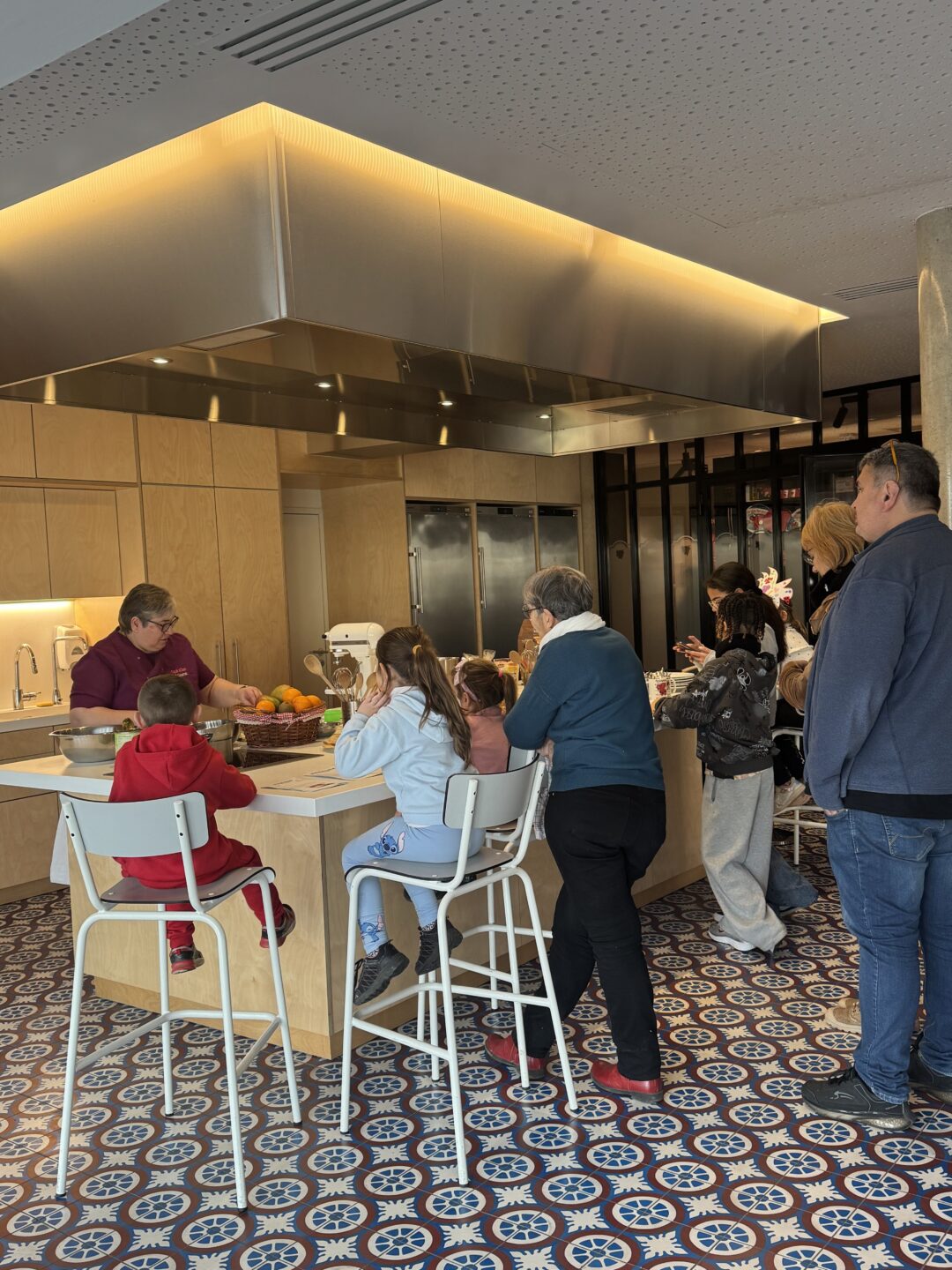 Démonstrations et dégustations en cuisine La Maison de La Vache qui rit Lons-le-Saunier
