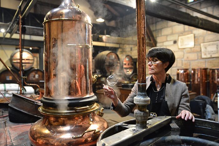 Distilerie DENOIX Distillerie Denoix Brive-la-Gaillarde