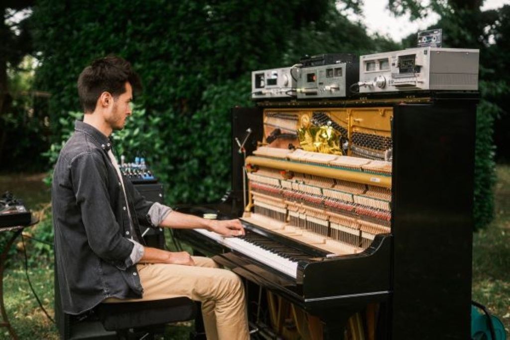 Ecomusée de Cuzals à Sauliac-sur-Célé Quel est donc cet oiseau ? Sauliac-sur-Célé