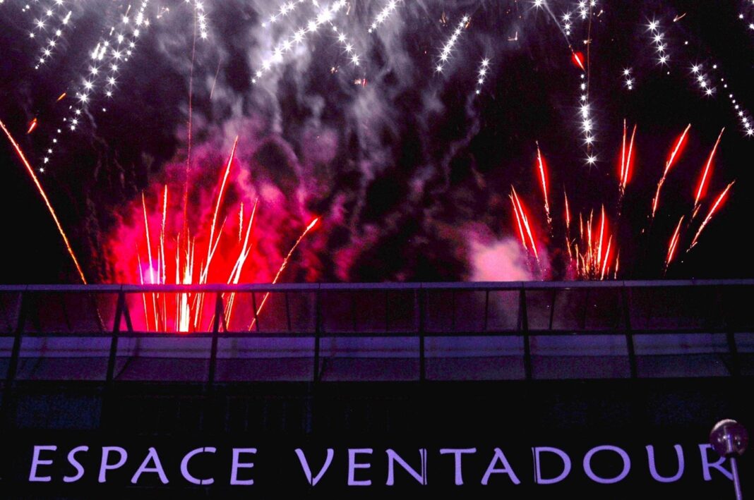 Égletons fête son 15 août Parvis de l’Espace Ventadour Égletons