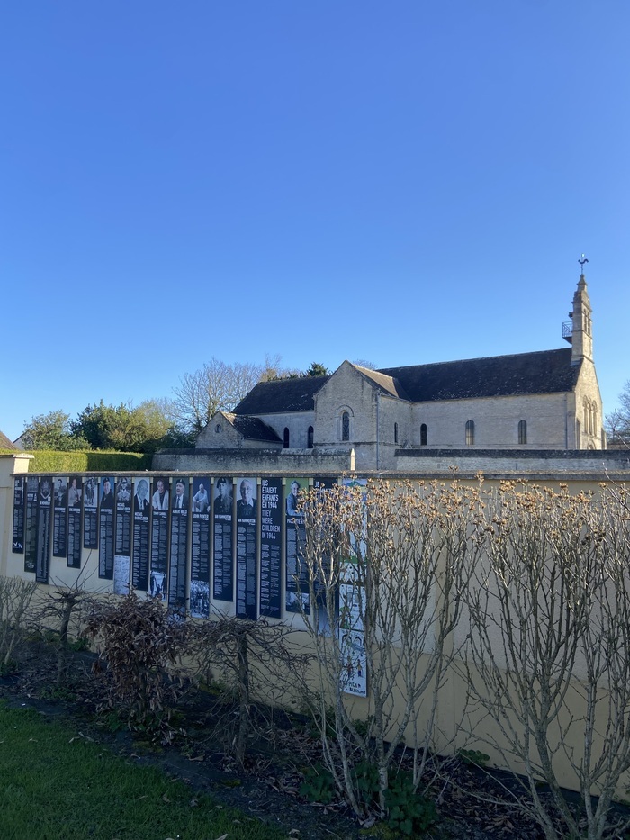 Embarquons pour une balade lumineuse, Square Ian Hammerton, Cresserons