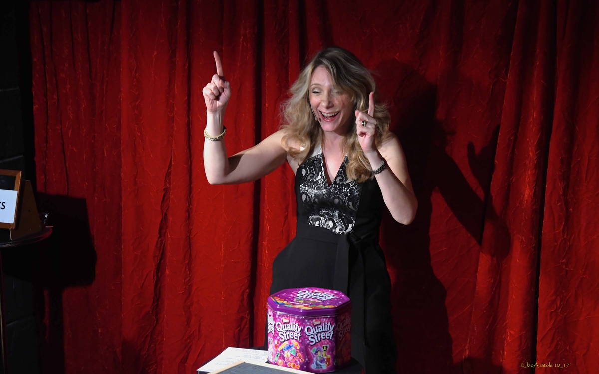 Entre vous et moi avec Alexandra Duvivier Théâtre Le Double Fond PARIS