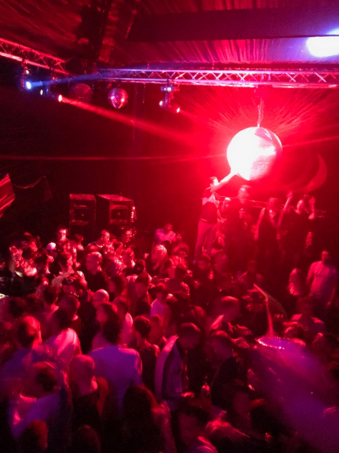 EQUINOX AU HALL W – HOUSE TO TECHNO, Halle Weetamix, Châtelaine