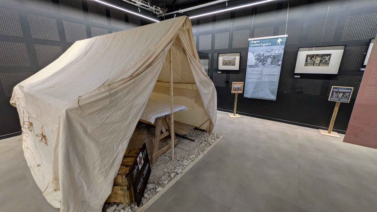 Exposition à la Caverne du Dragon Lucien Laby, un artiste dans la Grande Guerre  Oulches-la-Vallée-Foulon