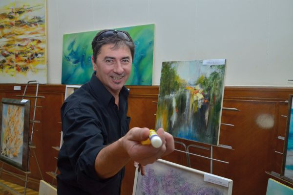 Exposition du peintre moldave cezar Secrieru 26 rue des déportés Bléré 2026-06-20
