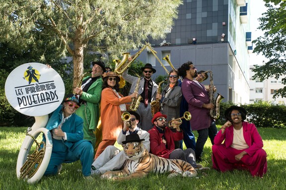 FANFARE LES FRÈRES POUETARDS Lieu-dit Monde Aurignac